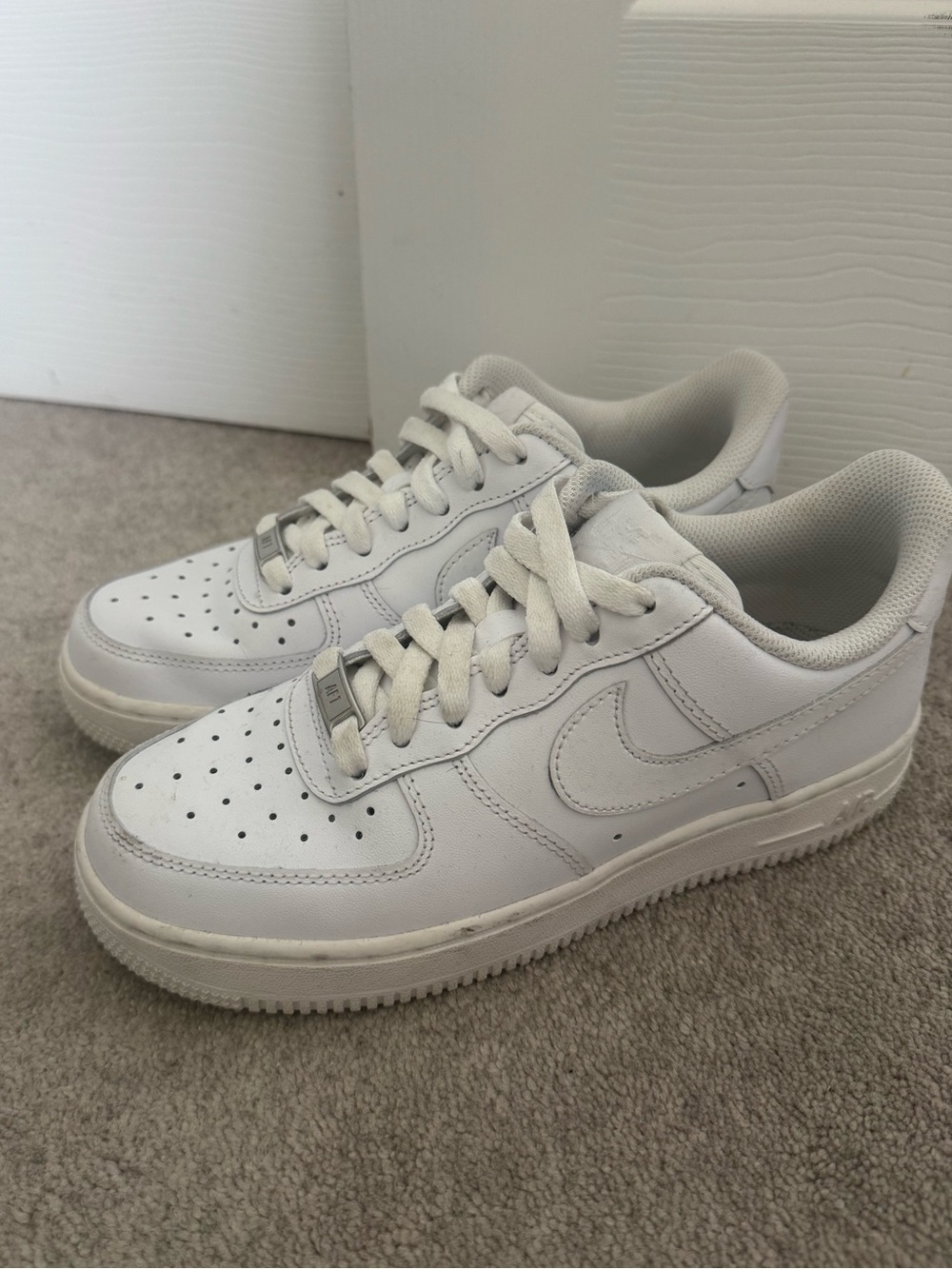 Nike White Air Force 1 Low Sneakers